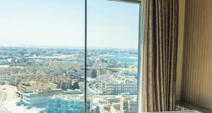 The House Hotel Al Khiran