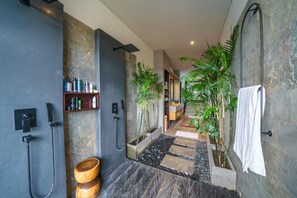 Departamento de lujo | Baño | Secadora de cabello, toallas, jabón, shampoo 