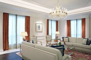 65-inch flat-screen TV with cable channels, TV - The Plaza Doha, LXR Hotels & Resorts (Doha)