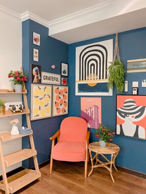 Apartment, 4 Bedrooms, Non Smoking, Bathtub | Living area - youre.at - Galeri Ciumbuleuit Apartment (Bandung)