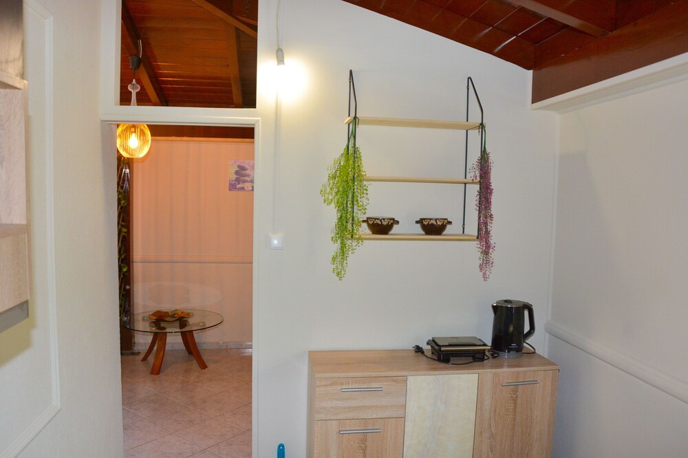 House near Chania in a quiet neighborhood - 15 min from city center!