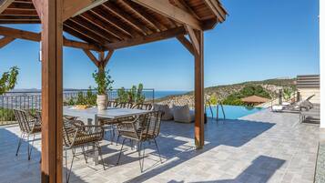 Villa, 3 Bedrooms, Private Pool, Mountain View | Exterior