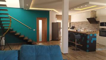 Televisión y reproductor de DVD