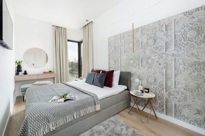 Lägenhet Deluxe | Sängtillbehör av högsta kvalitet, individuell inredning och unika möbler