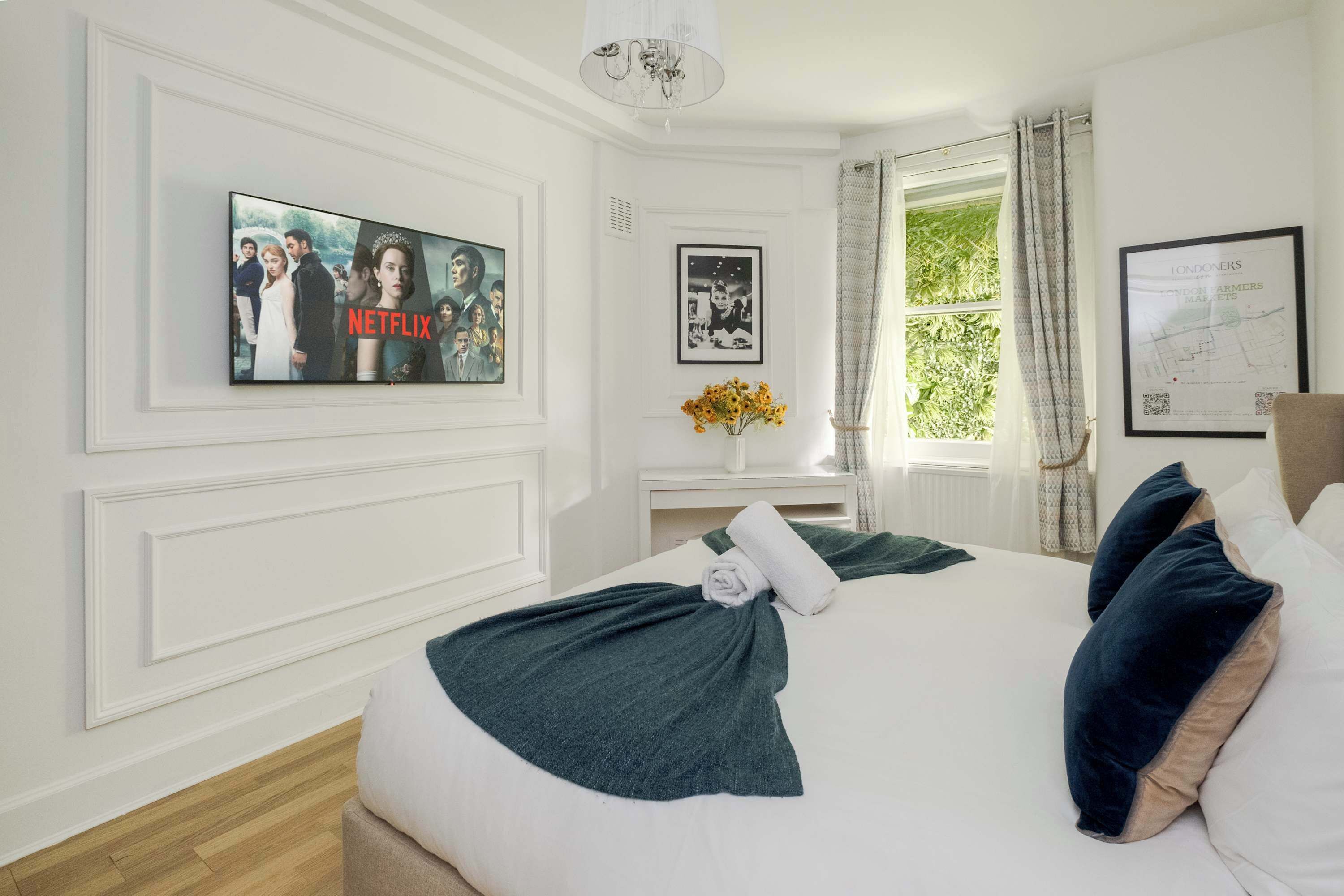 1 bedroom, in-room safe, desk, iron/ironing board