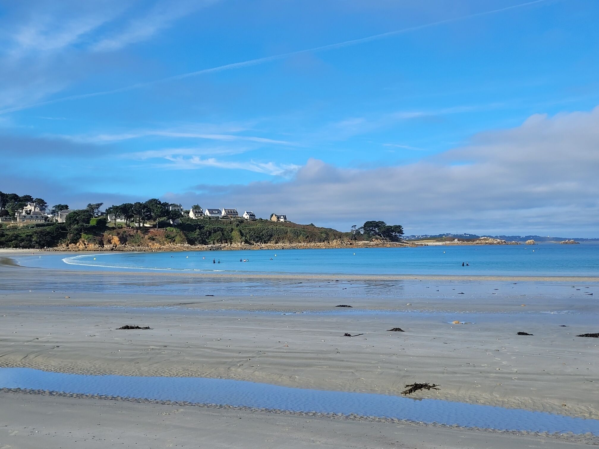 Plage à proximité, chaises longues