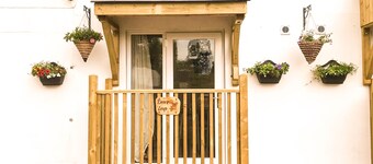 Deers Leap, A Modern new Personal Holiday let
