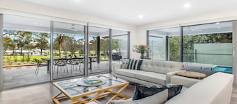 EUCALYPTS - THE VINTAGE HOLIDAY HOUSES