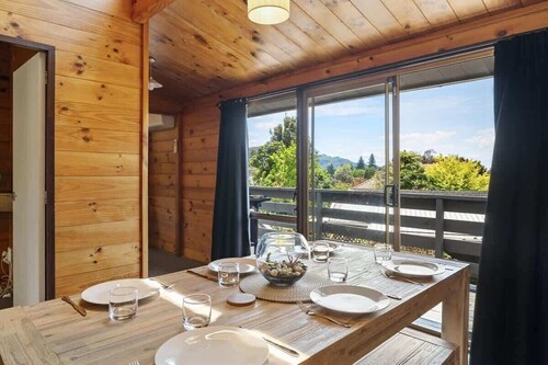 Mountain Bike Retreat | Top Location with Spa Pool