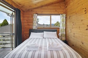 5 bedrooms, iron/ironing board, travel cot, WiFi