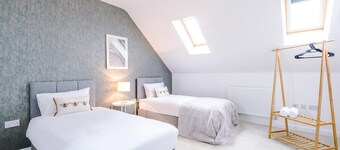 4 Bedroom 3 Bathroom Contractor Home MCR