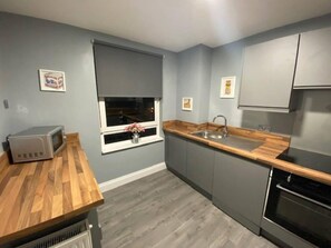 Apartment, Multiple Beds | Interior - 2-bed Apartment in Burntisland With Stunning Views (Burntisland)