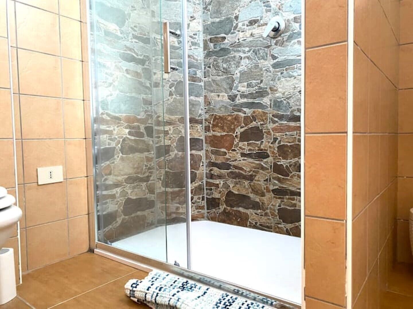 Casale Rosmarino-Casa Cascata