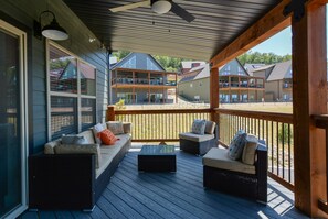 Casa (Journey's Remedy Lite - LAKE View - C) | Exterior