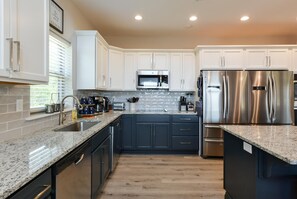 Casa (Journey's Remedy Lite - LAKE View - C) | Exterior