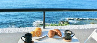 Elpida Seafront Paradise Apartment in Crete