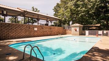 Condo (Divine 9 Condo - RESORT AMENITIES - F) | Exterior