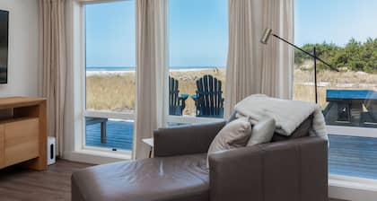 Neskowin North #187 - Modern oceanfront, single-level home with hot tub