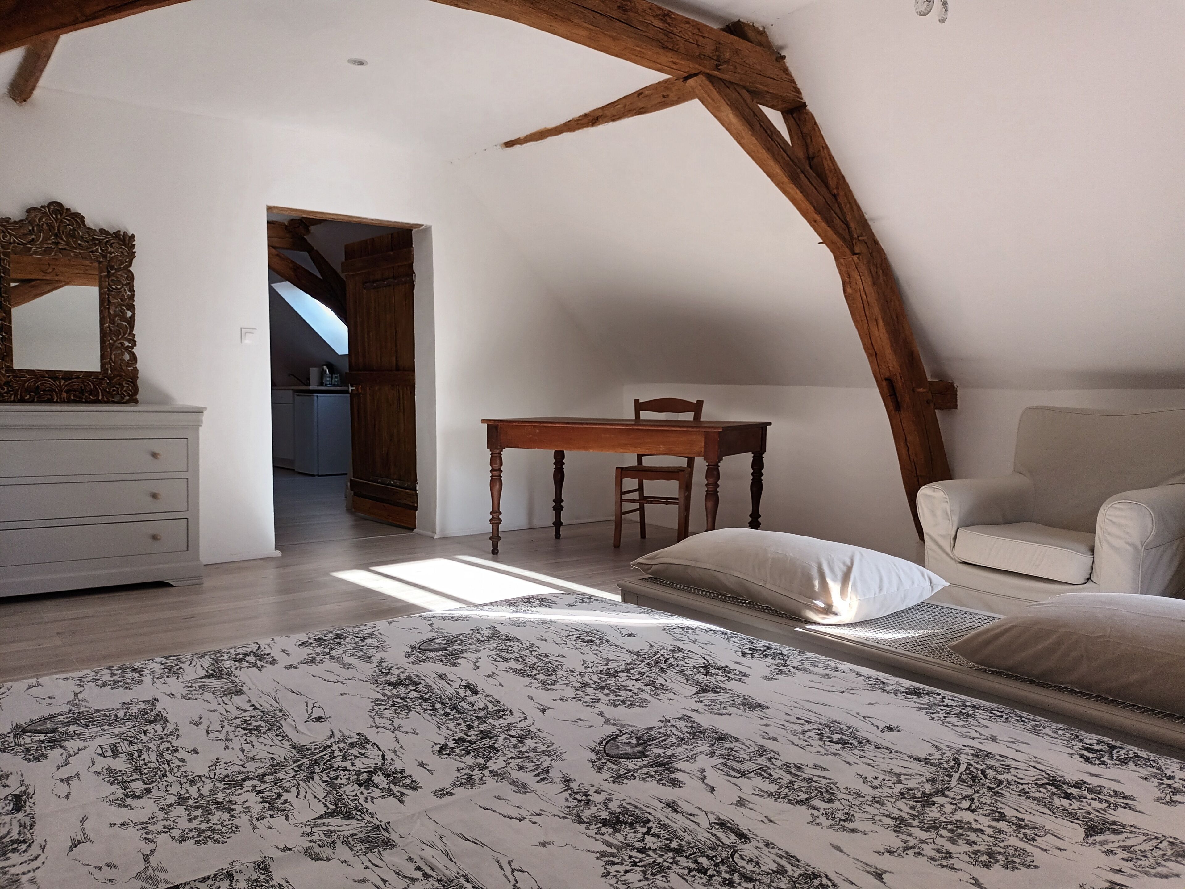 2 chambres, bureau, lit parapluie, Wi-Fi gratuit