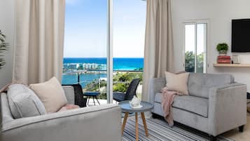 Una Smart TV, una oficina