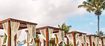 Deluxe apartment, sea view, Cumbuco pool