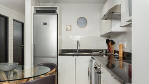 Apartemen Deluks | Dapur pribadi