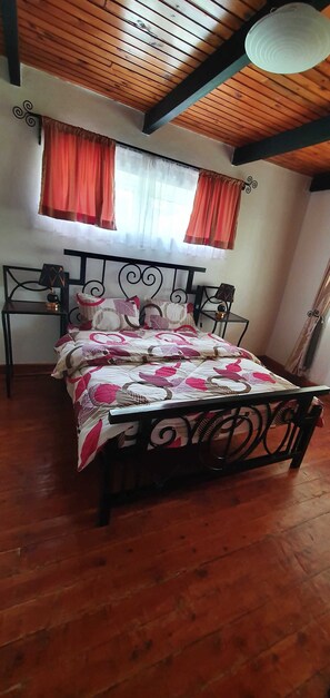 4 Schlafzimmer, kostenloses WLAN, Bettwäsche
