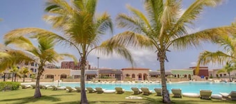 Ultimate Upgraded Fishing Lodge Studio