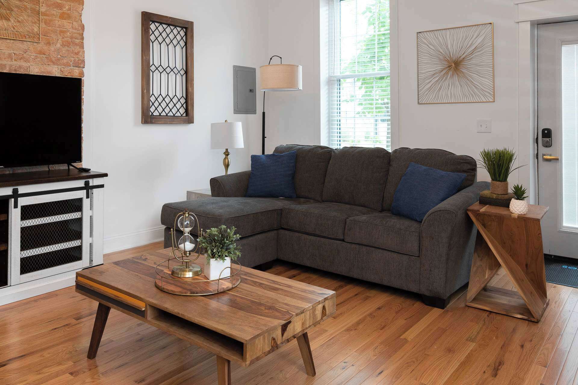 Televisio, työhuone