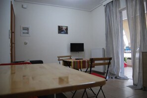 Interior - Comfy Apartment GTD31701 (Athens)