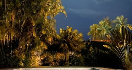 House 30 meters from Pernambuco Beach