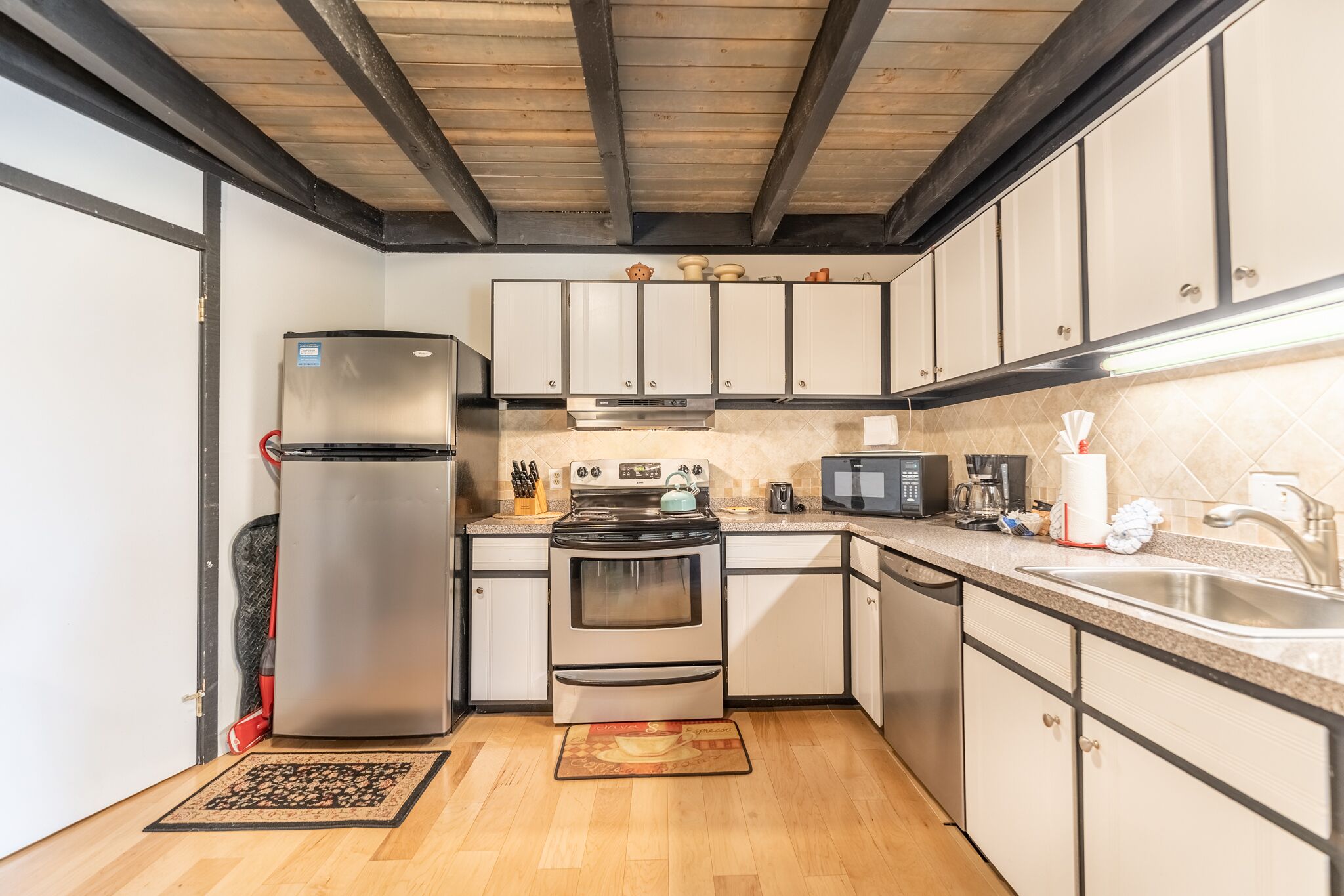 Private Balcony, Central Location, Great Amenities, Fireplace