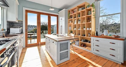 Funky cottage in South