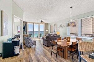 Condo, 3 Bedrooms | Living area | Smart TV