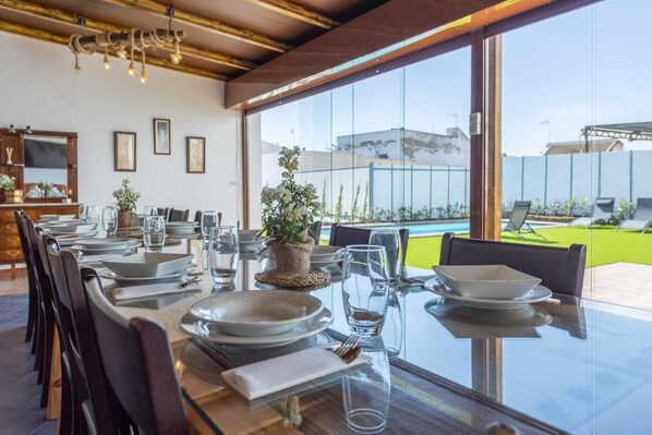 Dining - Villa "Rural Maimones" with Pool & Wi-Fi (Sevilla)