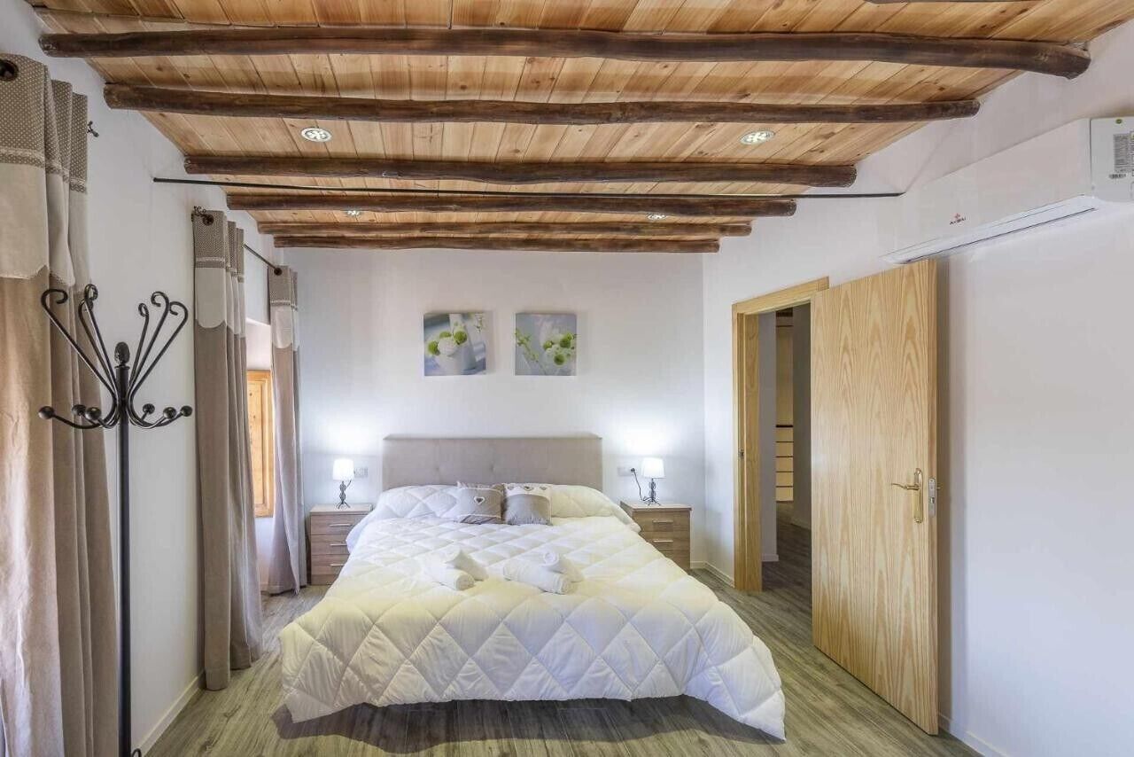 5 Schlafzimmer, kostenloses WLAN, Bettwäsche