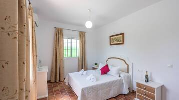 3 Schlafzimmer, Bügeleisen/Bügelbrett, kostenloses WLAN, Bettwäsche