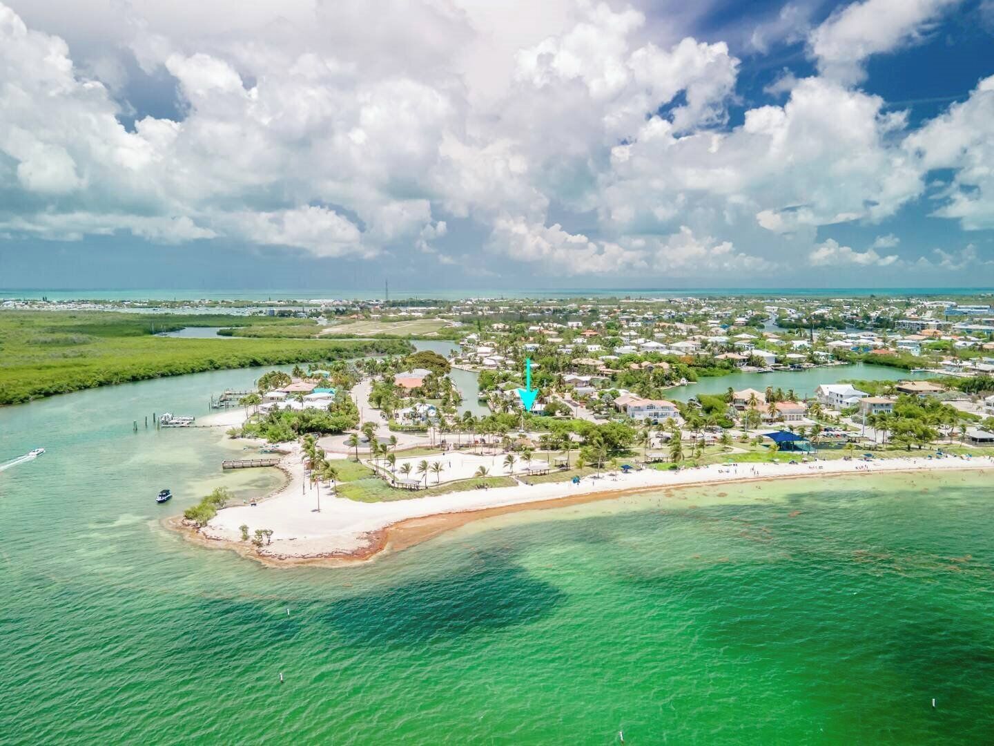 靠近海滩、沙滩毛巾