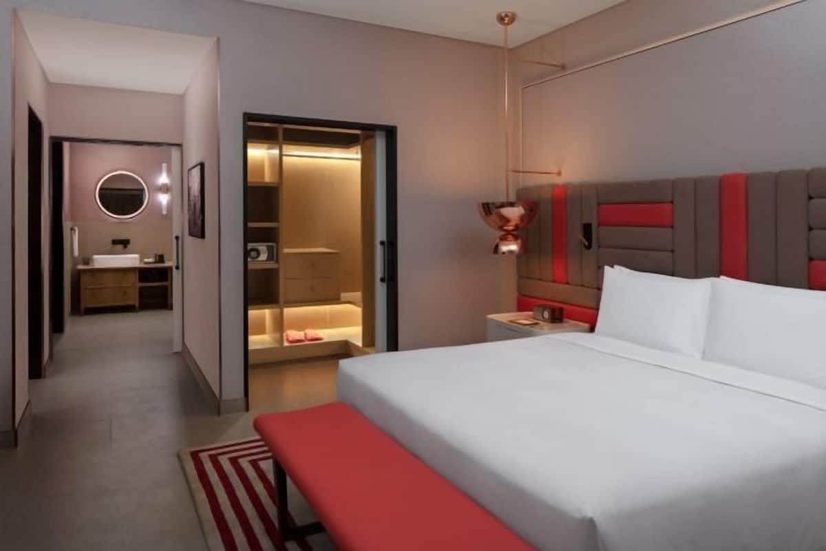 1 bedroom, premium bedding, down duvets, pillow-top beds