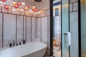 Designer toiletries, hair dryer, bathrobes, bidet - Andaz Doha, by Hyatt (Doha)