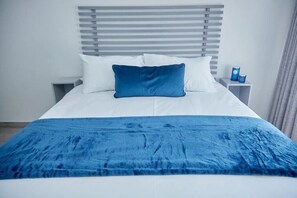5 Schlafzimmer, BĂŒgeleisen/BĂŒgelbrett, kostenloses WLAN, BettwĂ€sche