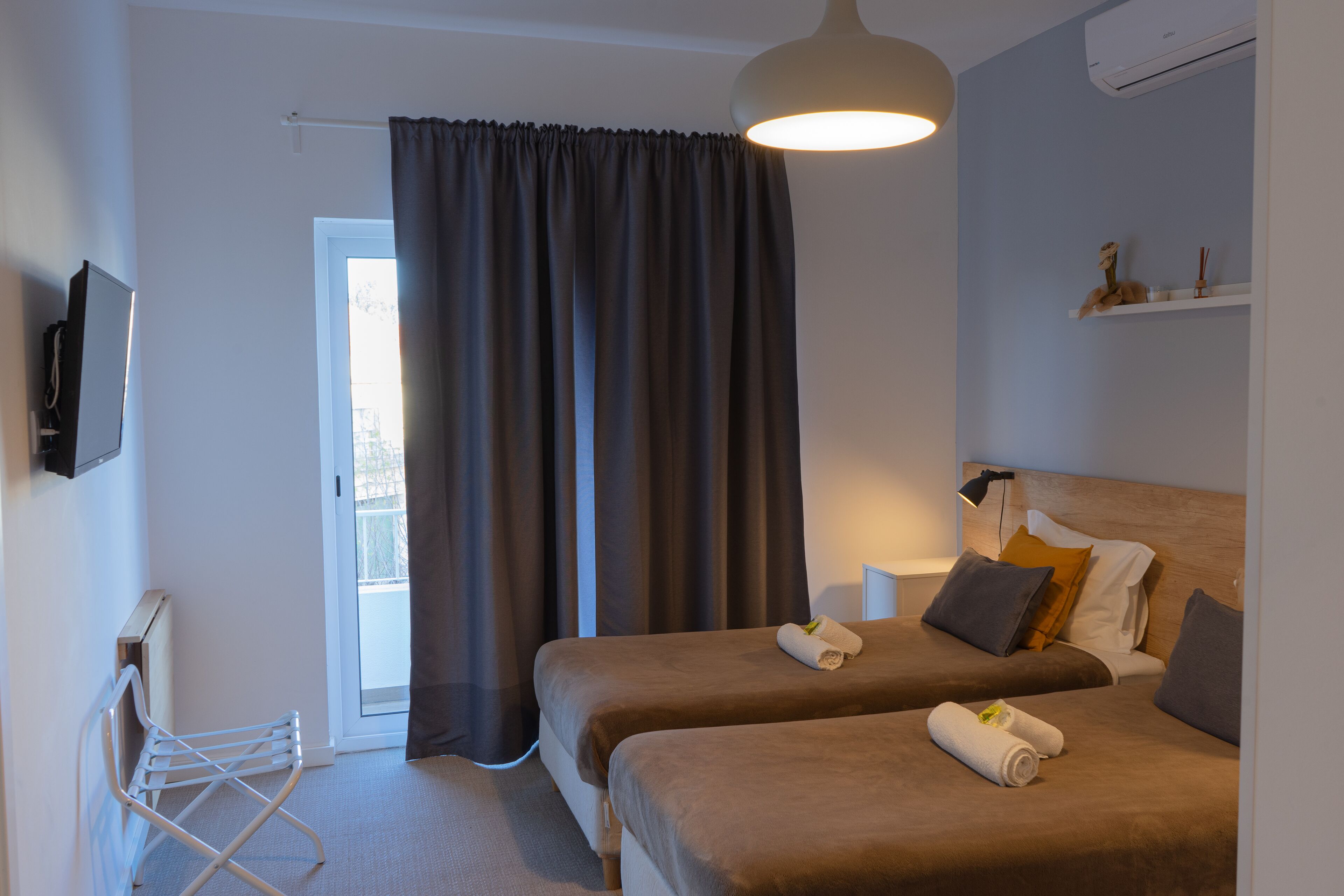 Deluxe Twin Room | Free WiFi