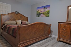 4 bedrooms, free WiFi, bed sheets