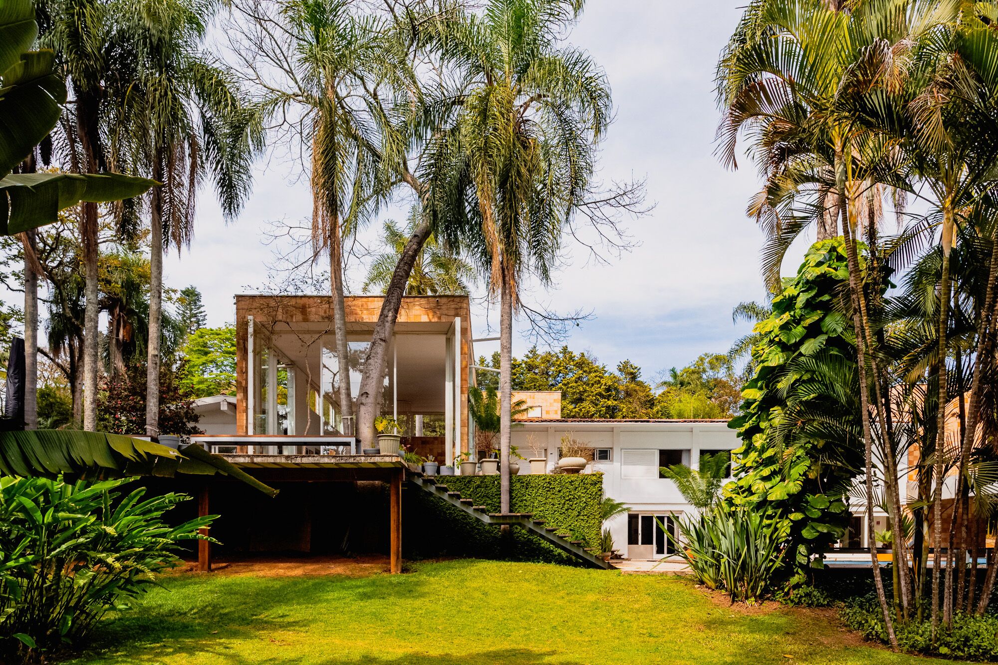 Comfort and leisure amidst nature