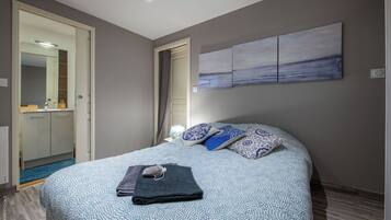 1 bedroom, iron/ironing board, free WiFi, bed sheets