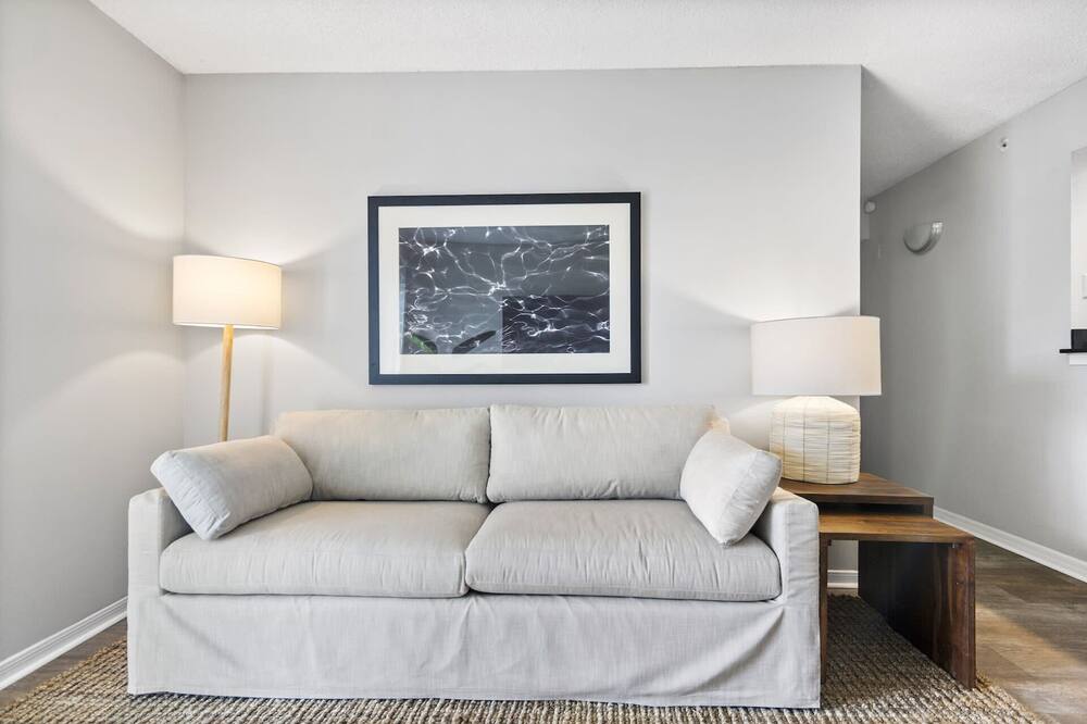 Delray Beach Apartment