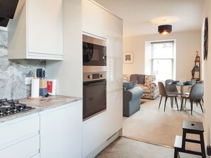 Dishwasher, freezer