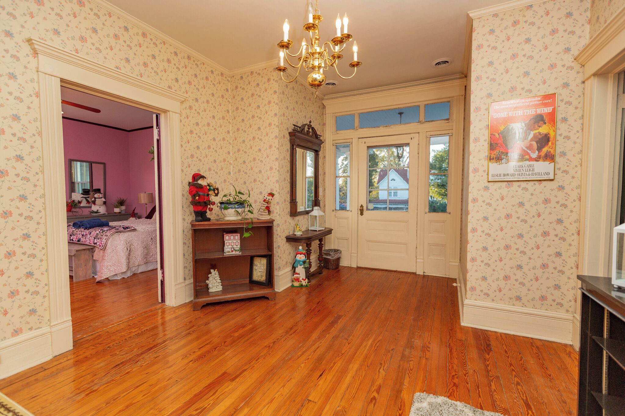 7 bedrooms, desk, iron/ironing board, WiFi