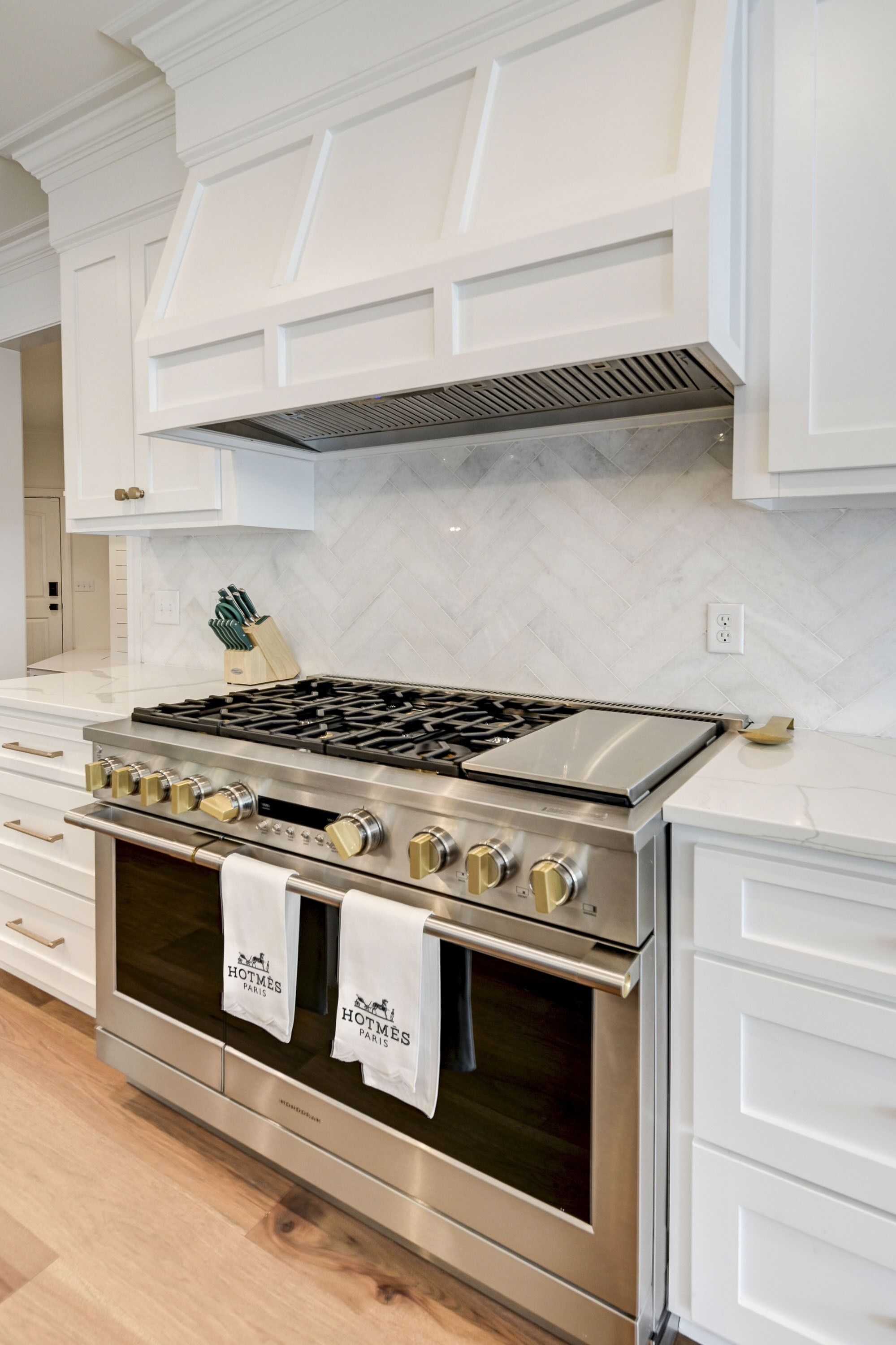 Custom built lake house on Lake Murray!