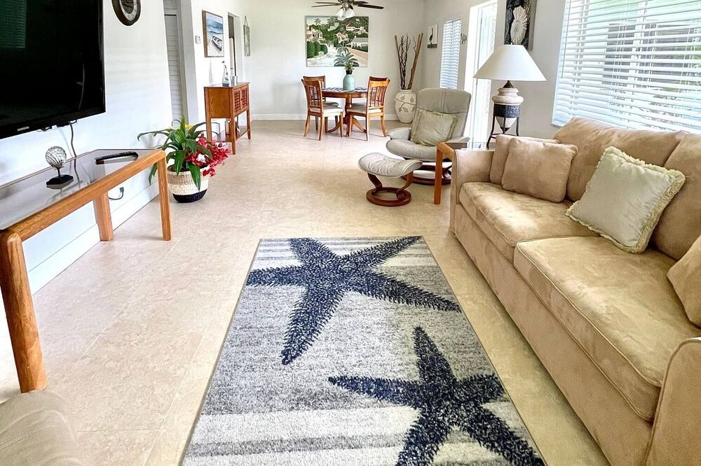 Deerfield Beach Apartment